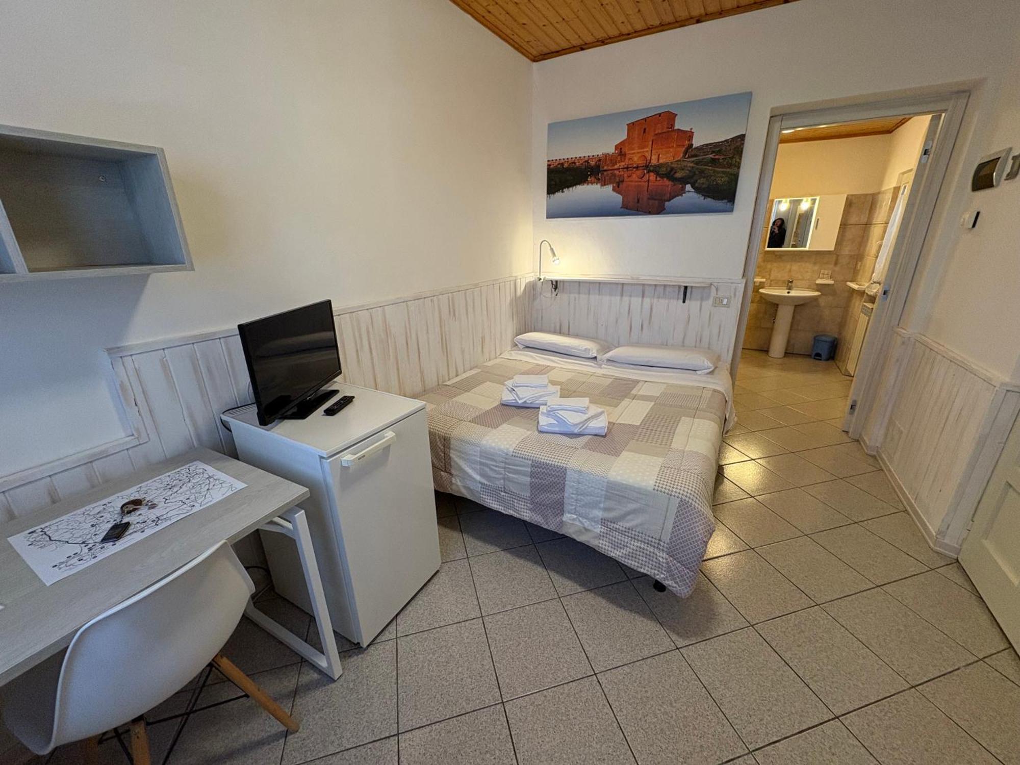 Economy Double Room,1638493122:JPEG